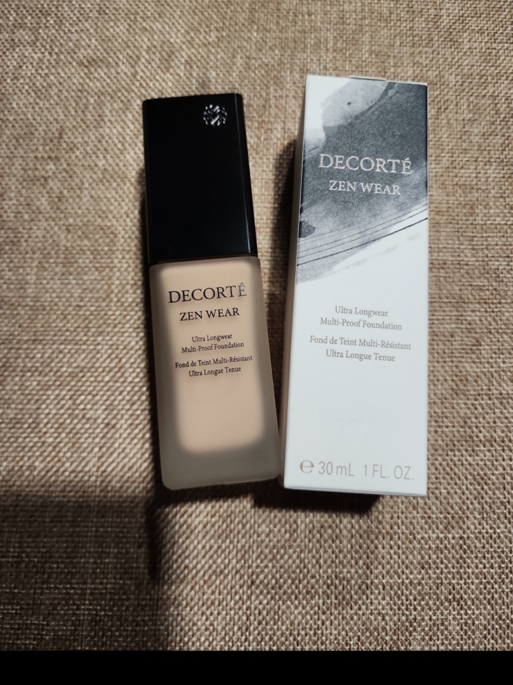 Decorte Zen Wear Ultra Longwear Foundation - Natural Beige